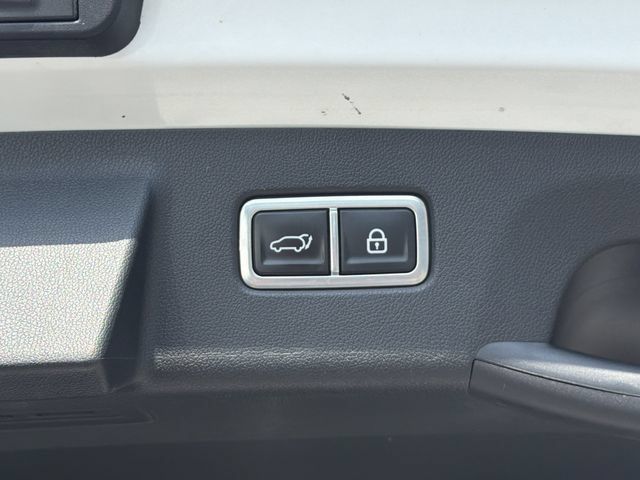 Used 2023 Kia Sorento SX AWD/4WD image 21