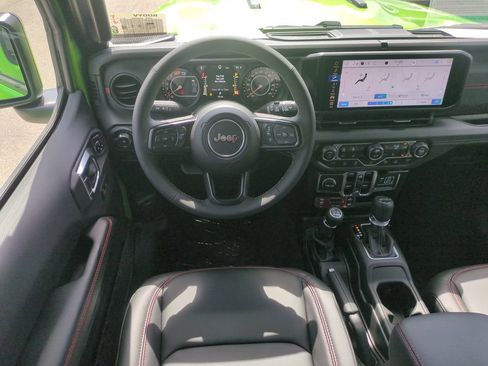 New 2026 Jeep Wrangler Unlimited Rubicon AWD/4WD image 16