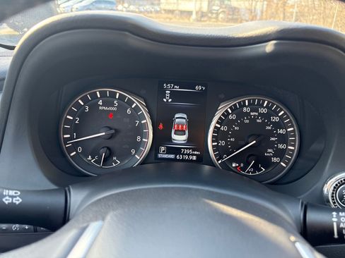 Certified 2024 INFINITI Q50 Luxe w/ Cargo Package image 15