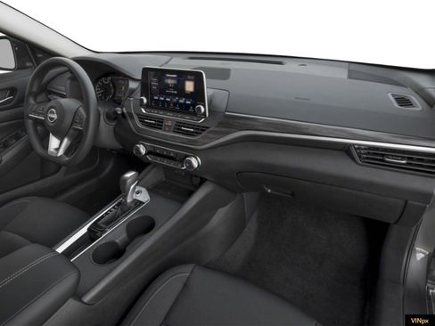 New 2026 Nissan Altima 2.5 SV FWD image 5