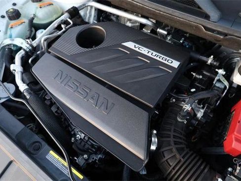 Used 2023 Nissan Rogue SL w/ SL Premium Package image 29