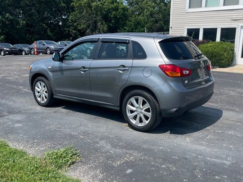 Used 2015 Mitsubishi Outlander Sport ES FWD image 3