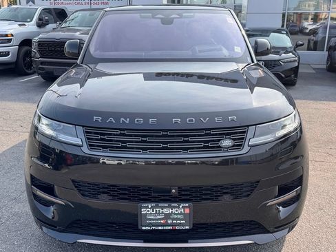 Used 2023 Land Rover Range Rover Sport SE Dynamic AWD/4WD image 3