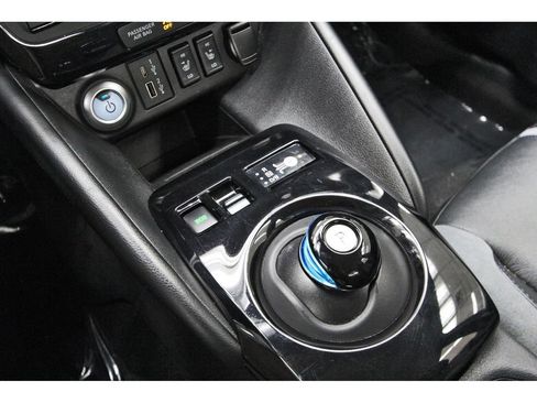 Used 2021 Nissan Leaf SL Plus FWD image 27