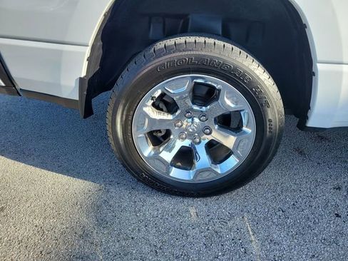Used 2020 RAM 1500 Big Horn AWD/4WD image 7