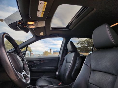 Used 2020 Honda Passport Touring image 13