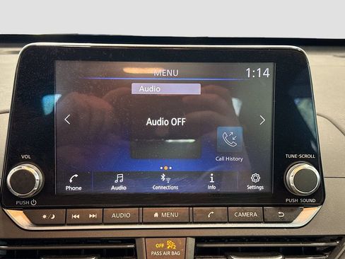 Used 2020 Nissan Altima 2.5 SR w/ Premium Package image 11