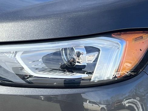 Used 2019 Ford Edge SEL w/ Equipment Group 201A image 9