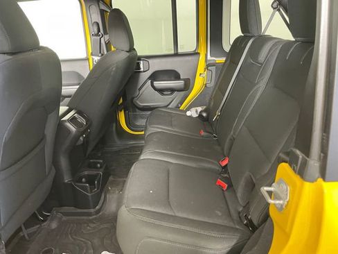 Used 2019 Jeep Wrangler Unlimited Sport S image 13