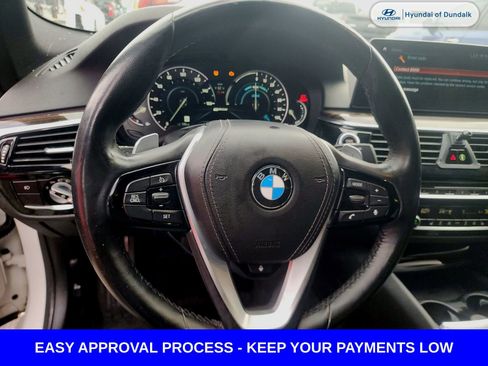 Used 2018 BMW 530e xDrive w/ Premium Package 2 image 10