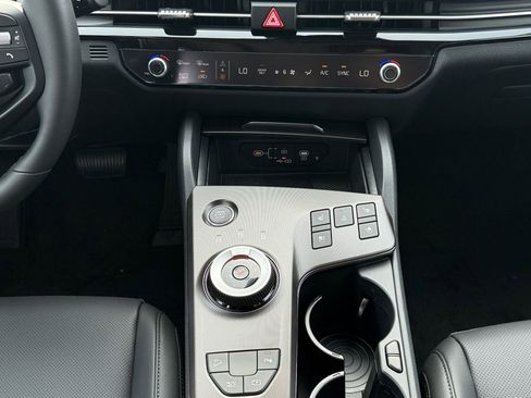 New 2026 Kia Sportage SX Prestige AWD/4WD image 11