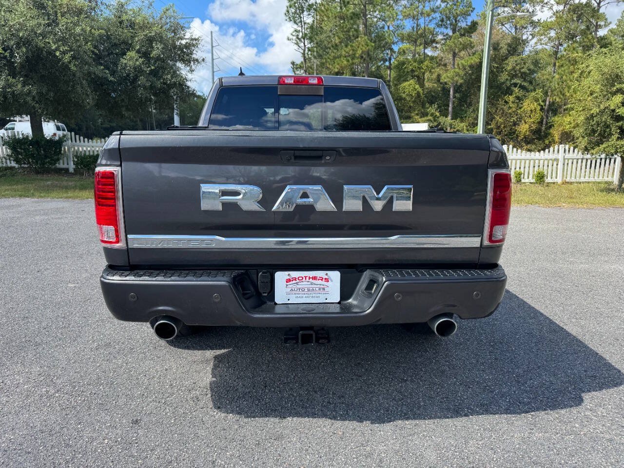 Used 2017 RAM 1500 Limited RWD image 35