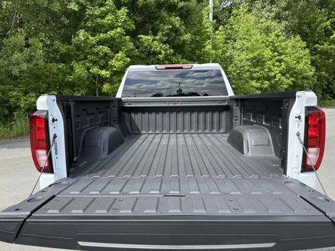 New 2025 GMC Sierra 1500 Pro w/ Pro Value Package image 31