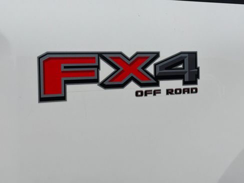Used 2024 Ford F250 XLT AWD/4WD image 34