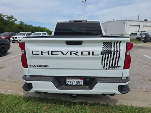 Used 2023 Chevrolet Silverado 1500 RST AWD/4WD image 4