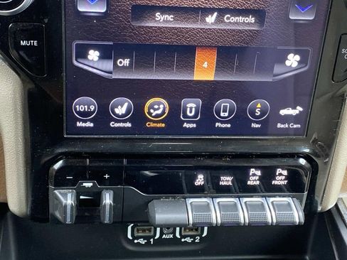 Used 2020 RAM 1500 Laramie image 44