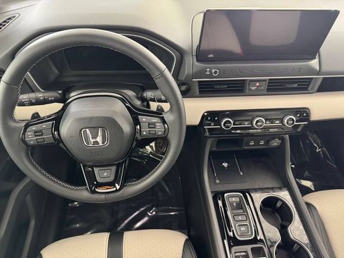 Certified 2026 Honda Passport TrailSport Elite image 24
