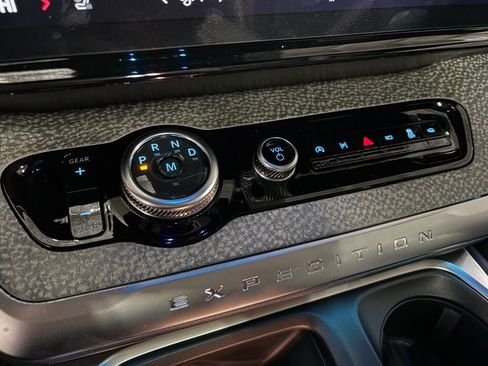 New 2025 Ford Expedition Tremor AWD/4WD image 16