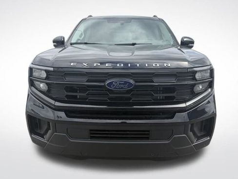 New 2026 Ford Expedition Active RWD image 2