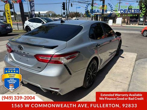 Used 2020 Toyota Camry SE w/ Carpet Mat Package FWD image 16