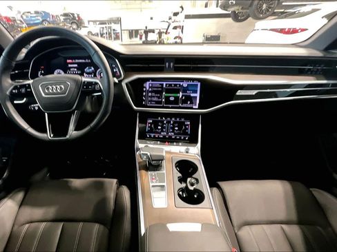 Used 2025 Audi A6 3.0T Prestige image 14