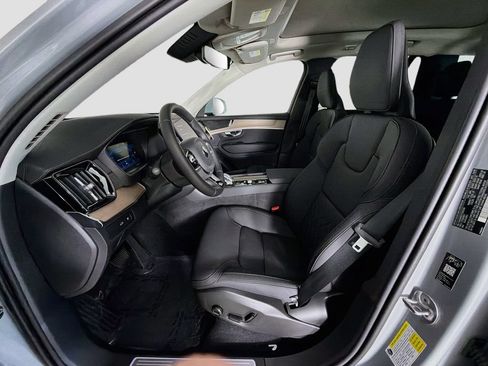 New 2026 Volvo XC90 T8 Plus w/ Protection Package Premier AWD/4WD image 22