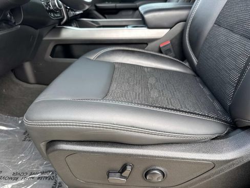Used 2023 RAM 1500 Big Horn AWD/4WD image 28