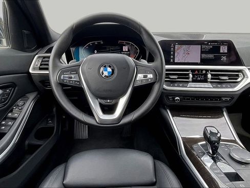 Used 2019 BMW 330i xDrive Sedan w/ Driving Assistance Package AWD/4WD image 8