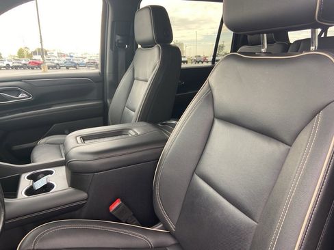 Certified 2024 GMC Yukon XL SLT image 12