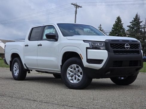 New 2026 Nissan Frontier S AWD/4WD image 2