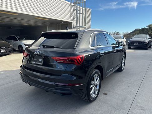 Used 2025 Audi Q3 2.0T Premium w/ Convenience Package image 6