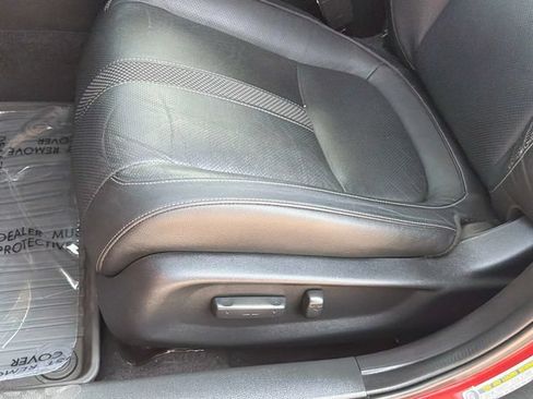 Used 2019 Honda Civic Touring image 19