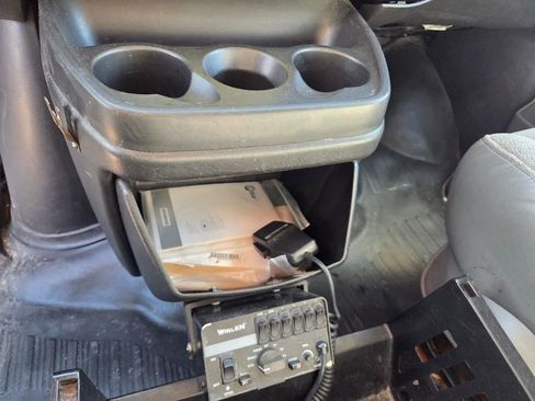 Used 2011 Chevrolet Express 3500 LS image 19