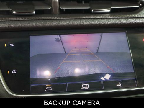 Used 2021 Cadillac XT5 Premium Luxury image 18