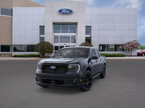 New 2026 Ford Maverick Lobo AWD/4WD image 2