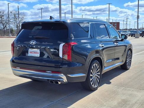 Used 2024 Hyundai Palisade Calligraphy image 7