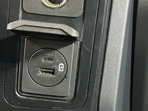 Used 2022 Ford F150 XLT RWD image 74