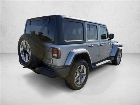 Used 2020 Jeep Wrangler Unlimited Sahara AWD/4WD image 5