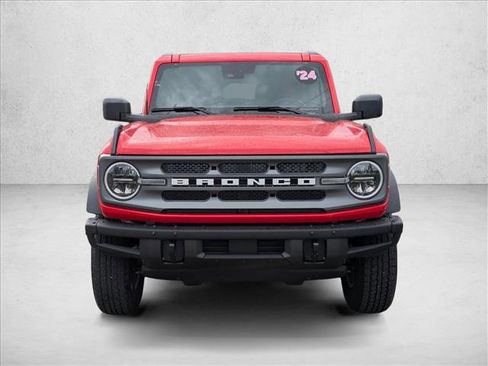 Used 2024 Ford Bronco Big Bend AWD/4WD image 2