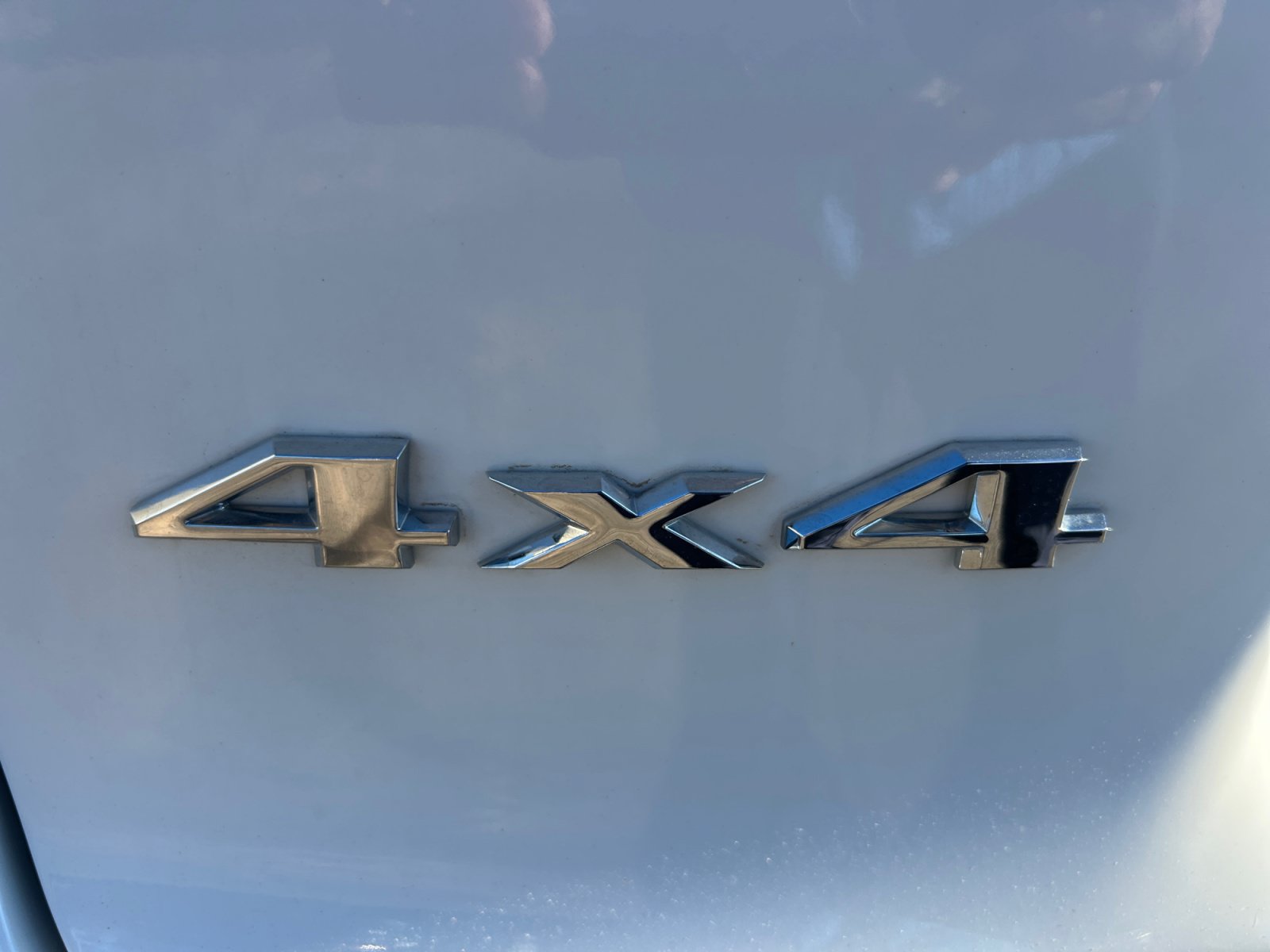 Used 2022 Jeep Cherokee Limited AWD/4WD image 17