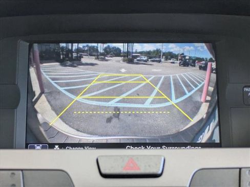 Used 2015 Honda Odyssey Touring Elite image 13