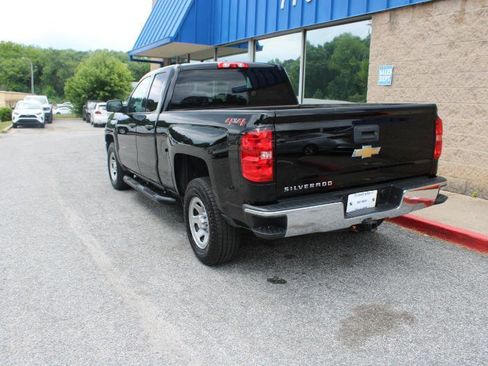 Used 2018 Chevrolet Silverado 1500 W/T w/ Trailering Package AWD/4WD image 4