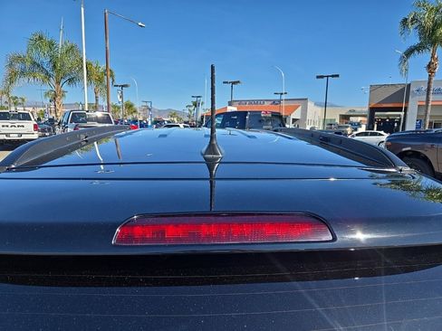 Used 2023 Jeep Compass Trailhawk w/ Trailhawk Convenience Group image 12