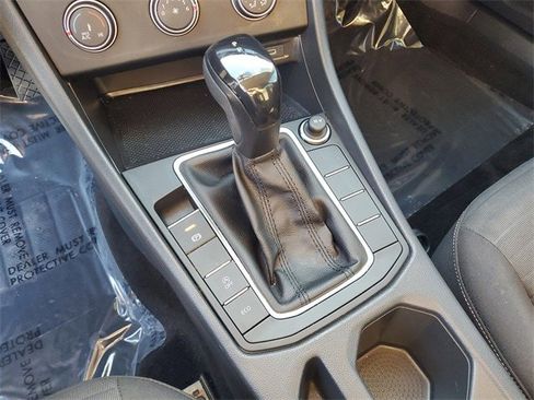 Certified 2023 Volkswagen Jetta S image 25