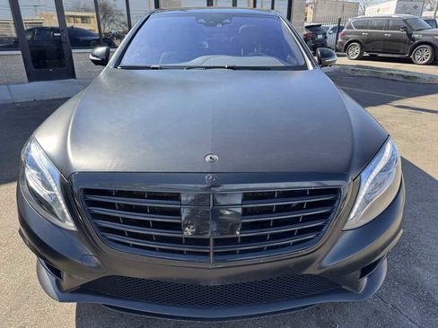 Used 2017 Mercedes-Benz S 550 4MATIC Sedan image 2