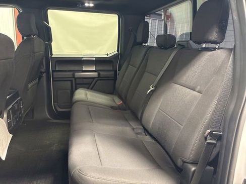 Used 2019 Ford F150 XLT w/ Equipment Group 302A Luxury AWD/4WD image 14