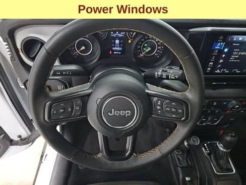 Used 2024 Jeep Wrangler Unlimited Sport AWD/4WD image 11