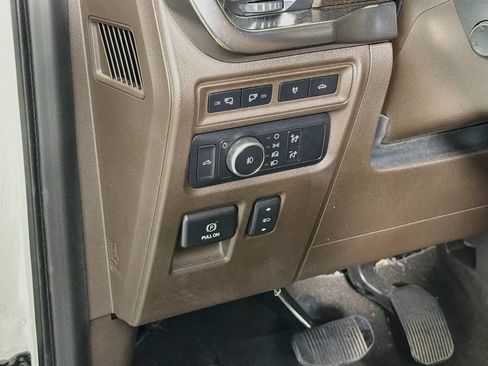 Used 2021 Ford F150 King Ranch w/ Equipment Group 601A High AWD/4WD image 13