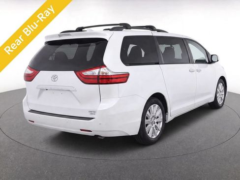 Used 2015 Toyota Sienna Limited Premium AWD/4WD image 3