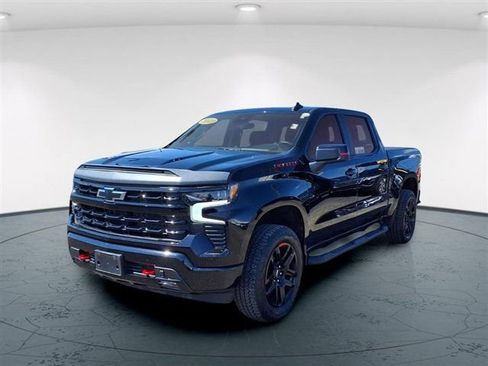 Used 2023 Chevrolet Silverado 1500 RST w/ Redline Edition image 3